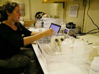 photo of Mariona in lab
